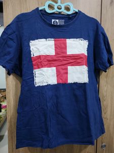 Navy Blue Tshirt With England Flag Print