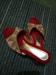 5.No Girls Party Wear Sandal 👡