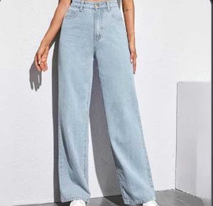 Light Wash Wide Leg Jeans