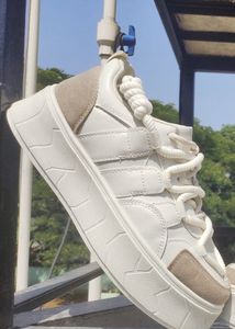 New Clean Imported Shoes For Sale /-