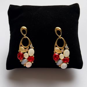 Vintage Gold Tone Gemstone Earrings