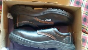 Black Pure Leather Safety Shoes For Men