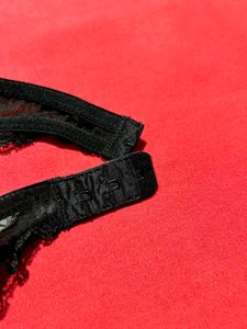 Black Lace Garter Belt – Size XL