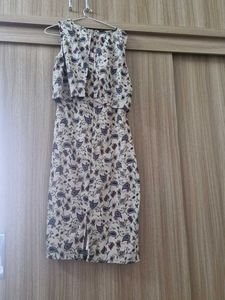 An Elegant Knee Length Dress For Summer