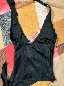 Black Y2K Halter Neck Top