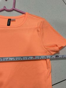 H&amp;M Crop Top New 🆕 But Without Tag 🏷️