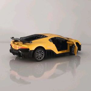 Famous Model Toy Car (Pcs.1)