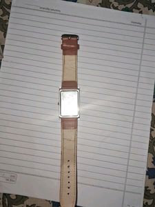 wrist watch witnout battery or cell