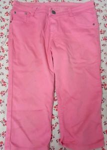 Pink Cropped Capri Pants