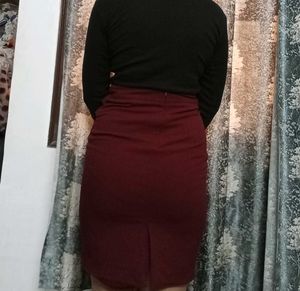 Maroon Tight Skirt