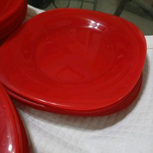 Red Dinner Set