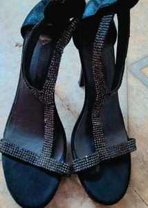 All Black Heels 👠👠 With Diomond