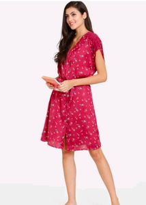 Zivame Bouquet Toss Woven Robe Nighty