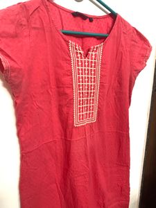 Srishti Pink Kurti
