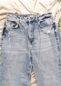 Zara Loose Mom Jeans (30-32)