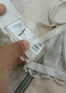 Light Pad Cotton And Net Bra 34D