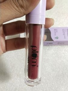 Plum Glassy Glaze Lip Lacquer -vintage rose
