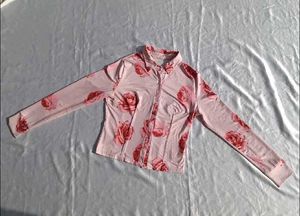 Brand New (Urbanic)Satin Floral Rose Pink Crp Top