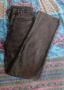 Regular Straight Jeans For Women 👖