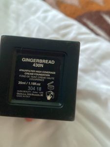 Huda Beauty Foundation