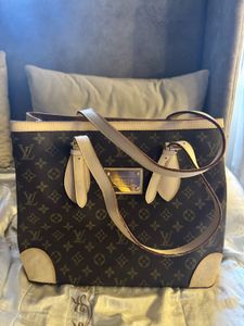 louis vuitton tote bag