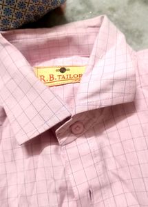 Shirt&#39;s