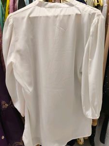 beautiful white mirror work top
