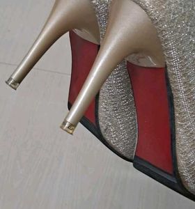Shimmering Heel