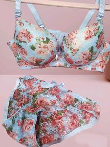 BEAUTIFUL BRA SET
