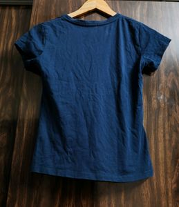 Bewakoof Friends T Shirt For Women