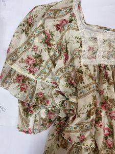 Vintage Floral TOP