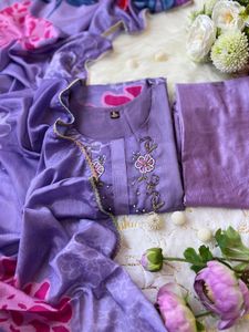 Lavender Colour Chinnon Luxury Suit Set