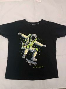 Astronaut Skater T-Shirt 'Off to the Stars'