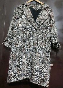 Brown Printed Winter Overcoat For 38 Bust