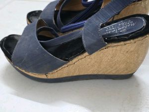 Blue Madam Tussaud Sandals