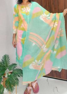 Very Graceful Cotton Suit Set 😍