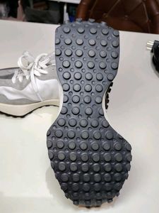 New Balance 327 Grey Sneakers