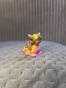 Pokemon Gastrodon Bandai Figure