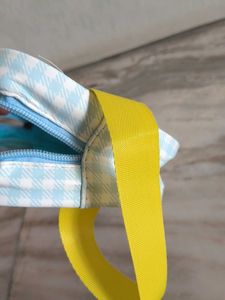 SALE  🆕🎄🎅Cute Cartoon Pouch