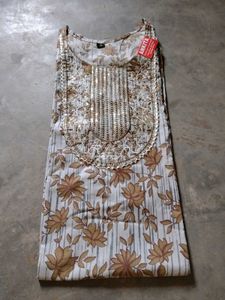 New With Tag Women Kurta Set