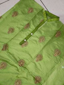 Limited offer 🔴 Green Embroidered Kurta