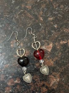 Punk/goth coded Heart Dangly Earrings 🖤🕷️♠️🗝️◾️
