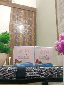 Lotus Herbals WhiteGlow Creme