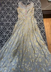Elegant Grey-Gold Party Gown with Side Zip