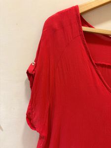 Beautiful Red V-Neck Tunic Top