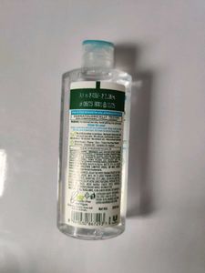 Simple Micellar Water
