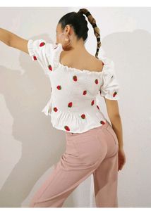 DROPSale🧃Pinterestly Viral 🍓EmbroidedPeplum Top