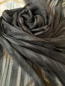 Black Shining Stripes Hijab