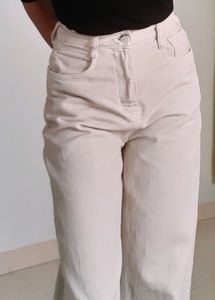 OFF WHITE/ LIGHT BEIGE WIDE LEG JEANS