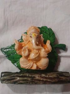 Ganesha Idol on Leaf